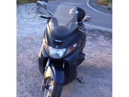 SUZUKI Burgman 400 